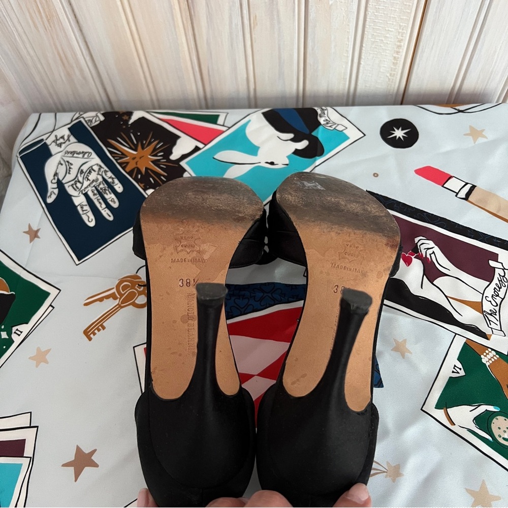 ✨HOST PICK✨ MANOLO BLAHNIK D’ORSAY SATIN HIGH HEEL PEEP TOE - Picture 5 of 5